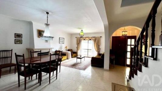 Louer Maison Alapraia rgion LISBOA