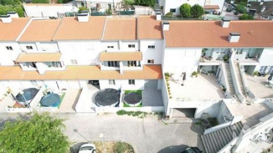 Annonce Vente 9 pices Maison Banho-e-carvalhosa