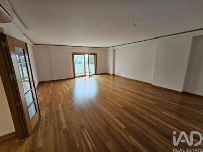 Annonce Vente 5 pices Appartement Amadora