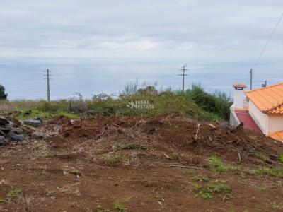 Acheter Terrain 2000 m2 Calheta