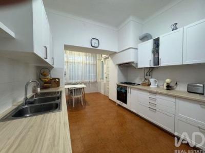 Acheter Appartement 112 m2 Tomar