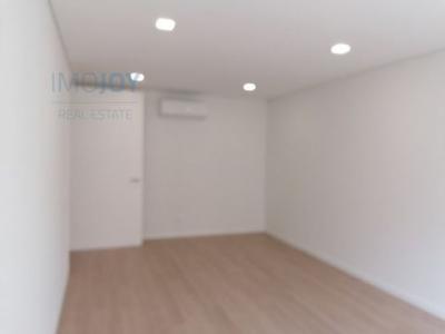 Louer Appartement 94 m2 Amadora