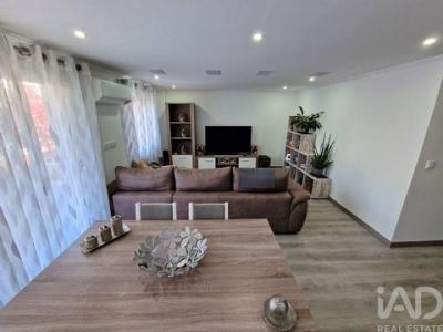 Acheter Appartement 89 m2 Caparica