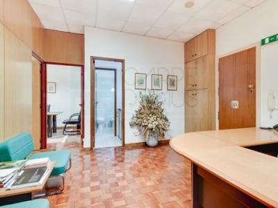 Acheter Local commercial 74 m2 Lisboa