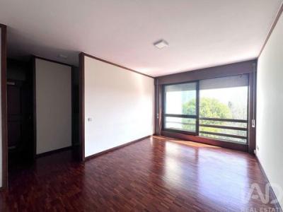 Louer Appartement 95 m2 Porto