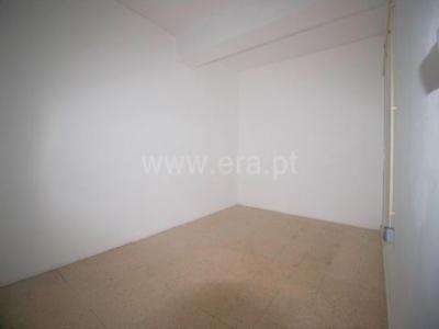 Acheter Local commercial 78 m2 Faro