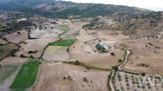 Acheter Maison 1380 m2 Celorico-da-beira