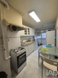 Acheter Appartement 94 m2 Amadora