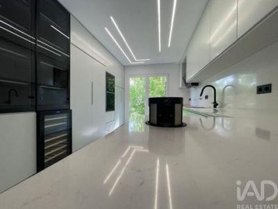 Acheter Appartement 154 m2 Loures