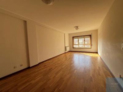 Louer Appartement 92 m2 Matosinhos