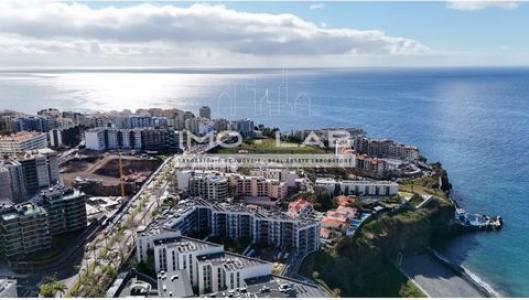 Louer Appartement 117 m2 Funchal