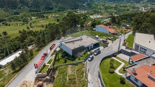 Acheter Maison 335 m2 Vila-verde