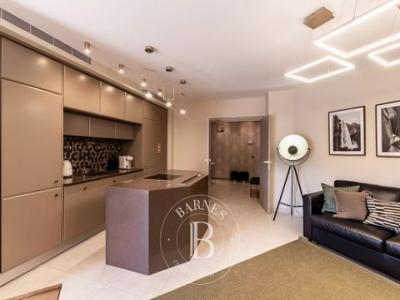 Louer Appartement 85 m2 Alto-dos-lombos