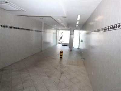 Acheter Local commercial 74 m2 Lagos