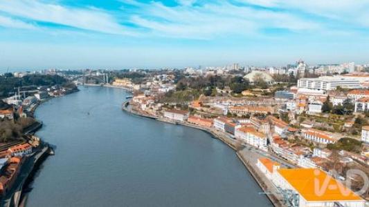 Vente Local commercial Porto  13