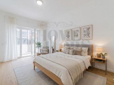 Acheter Appartement 80 m2 Almada