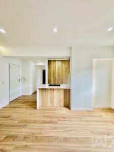 Acheter Appartement 48 m2 Seixal