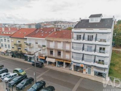 Acheter Local commercial 304 m2 Ourem