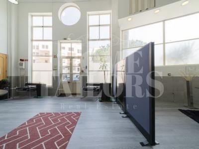 Louer Local commercial Linda-a-velha r�gion LISBOA