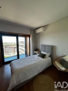 Louer Appartement 72 m2 Porto