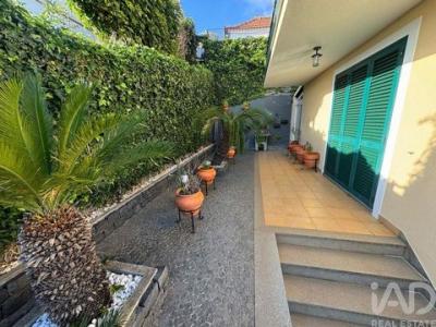 Acheter Maison 263 m2 Funchal