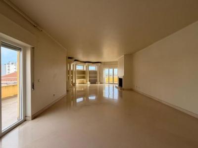 Louer Appartement 19000 m2 Lisboa