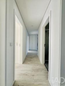 Acheter Appartement 63 m2 Seixal
