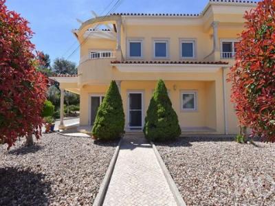 Acheter Maison 458 m2 Ansiao