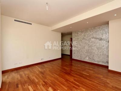 Vente Appartement Loule  08