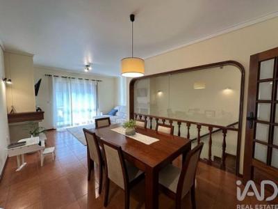 Louer Maison 181 m2 Oliveira-do-bairro