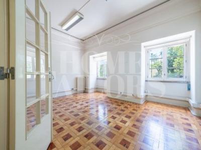 Louer Local commercial 158 m2 Lisboa