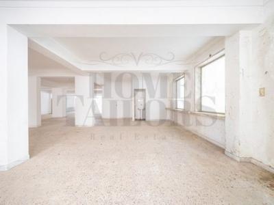 Acheter Local commercial 210 m2 Agualva-cacem