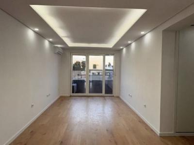 Louer Appartement 87 m2 Porto