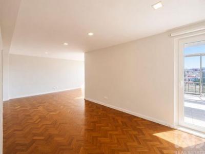 Louer Appartement 102 m2 Lisboa