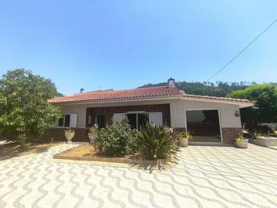 Acheter Maison 384 m2 Miranda-do-corvo