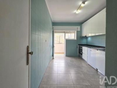 Louer Appartement 76 m2 Porto