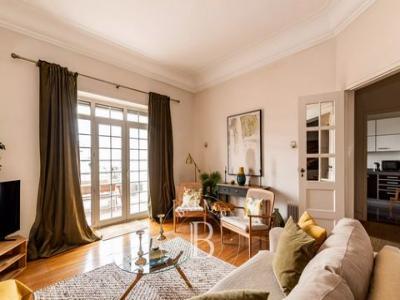 Louer Appartement 195 m2 Santo-antonio