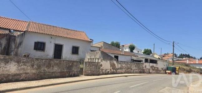 Vente Maison Cadaval CADAVAL-E-PA�RO-MONIZ 11 au Portugal