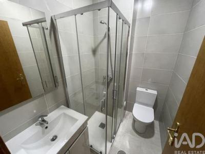 Louer Appartement 25 m2 Coimbra