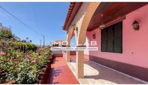 Acheter Maison 648 m2 Funchal