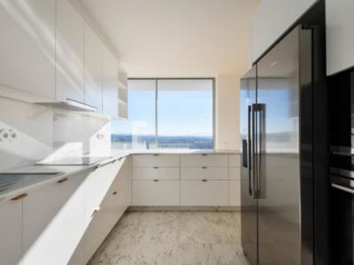 Louer Appartement 126 m2 Porto