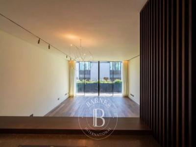 Louer Appartement 148 m2 Alapraia