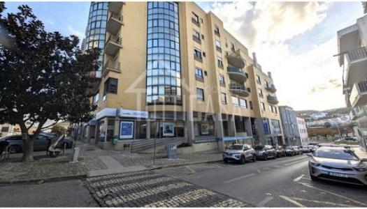 Annonce Vente Local commercial Torres-vedras