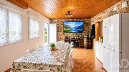 Acheter Maison 140 m2 Oliveira-do-hospital