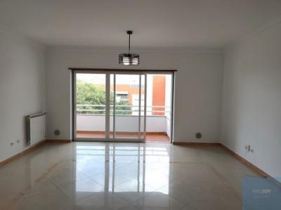Louer Appartement 89 m2 Aboboda