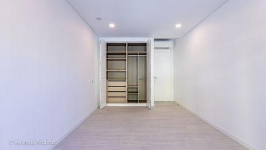 Louer Appartement 113 m2 Mafra