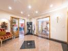 Louer Appartement 265 m2 LOURES
